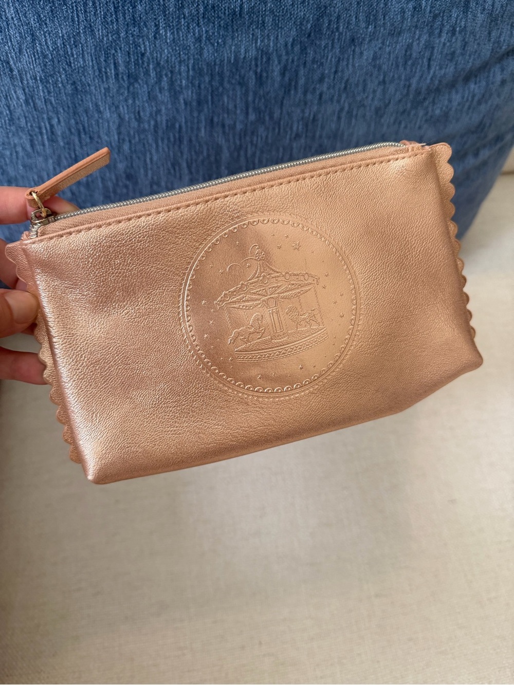 2/$15, Estée Lauder Rose Gold Carousel Zip Pouch